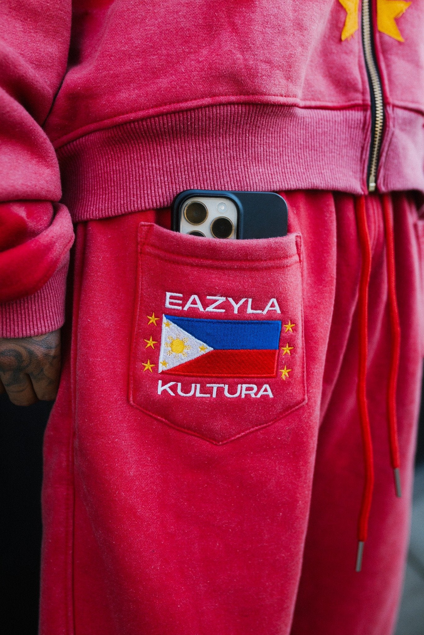 RED SUN FADE WASH KULTURA SWEATS