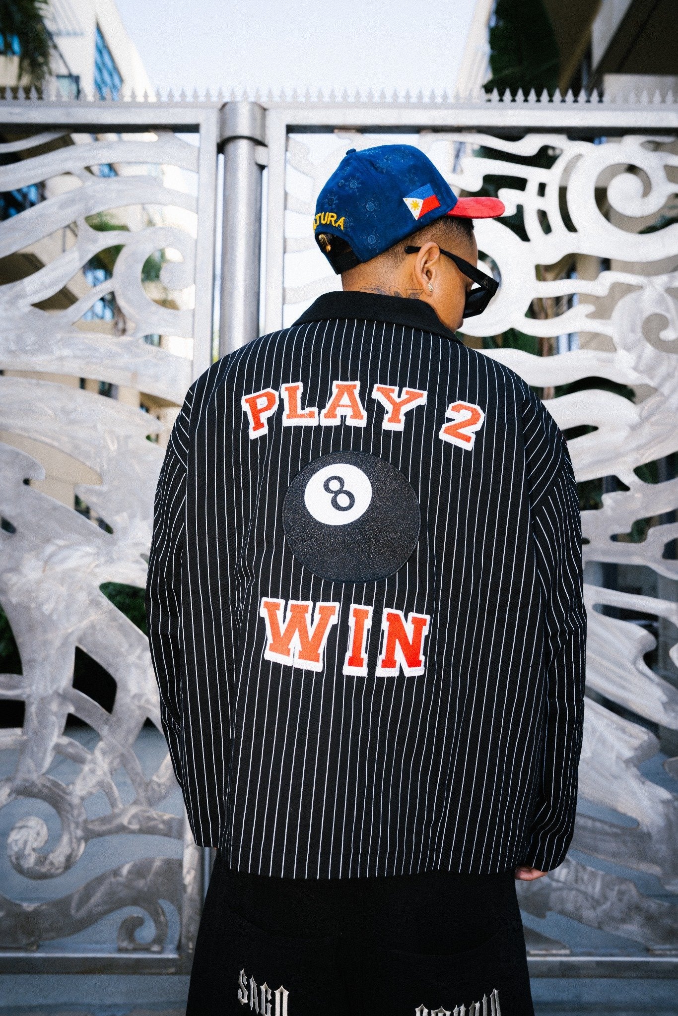 BLACK/WHITE PINSTRIPE PLAY 2 WIN WORK JACKET