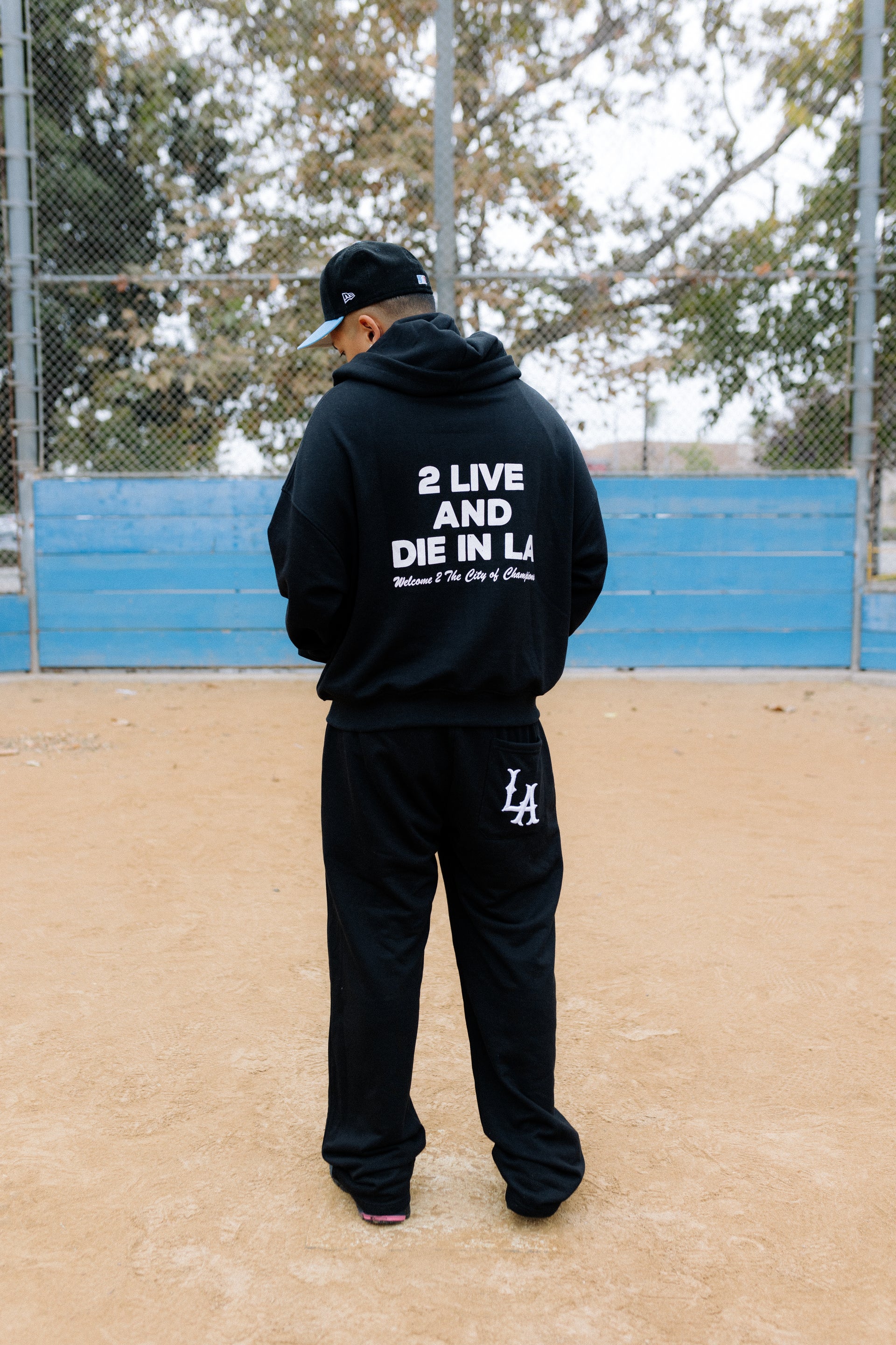 (BLACK) LA SWEATSUIT