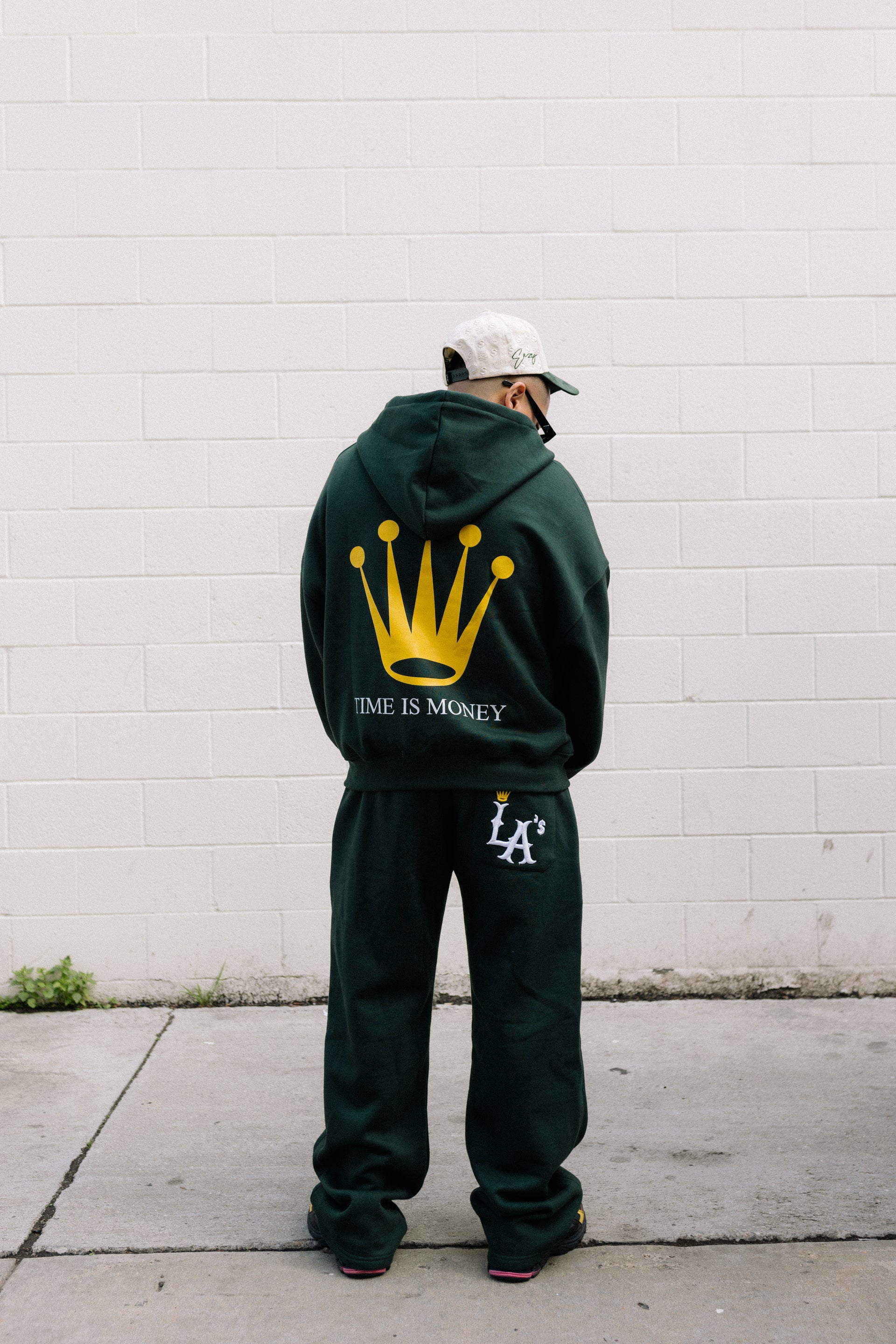 (GREEN) LA CROWN SWEATPANTS