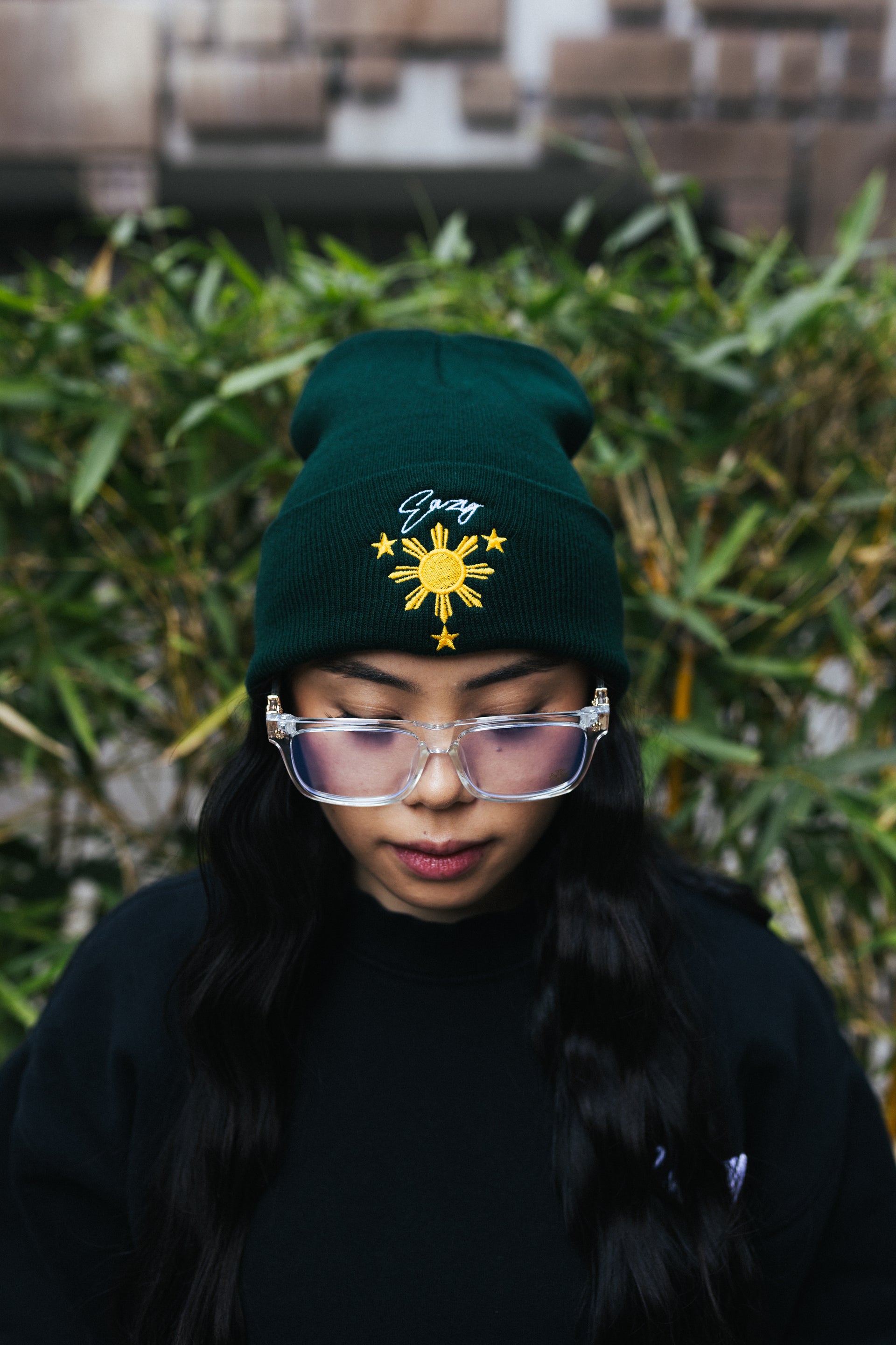 (FOREST GREEN) FILIPINO SUN STAR BEANIE