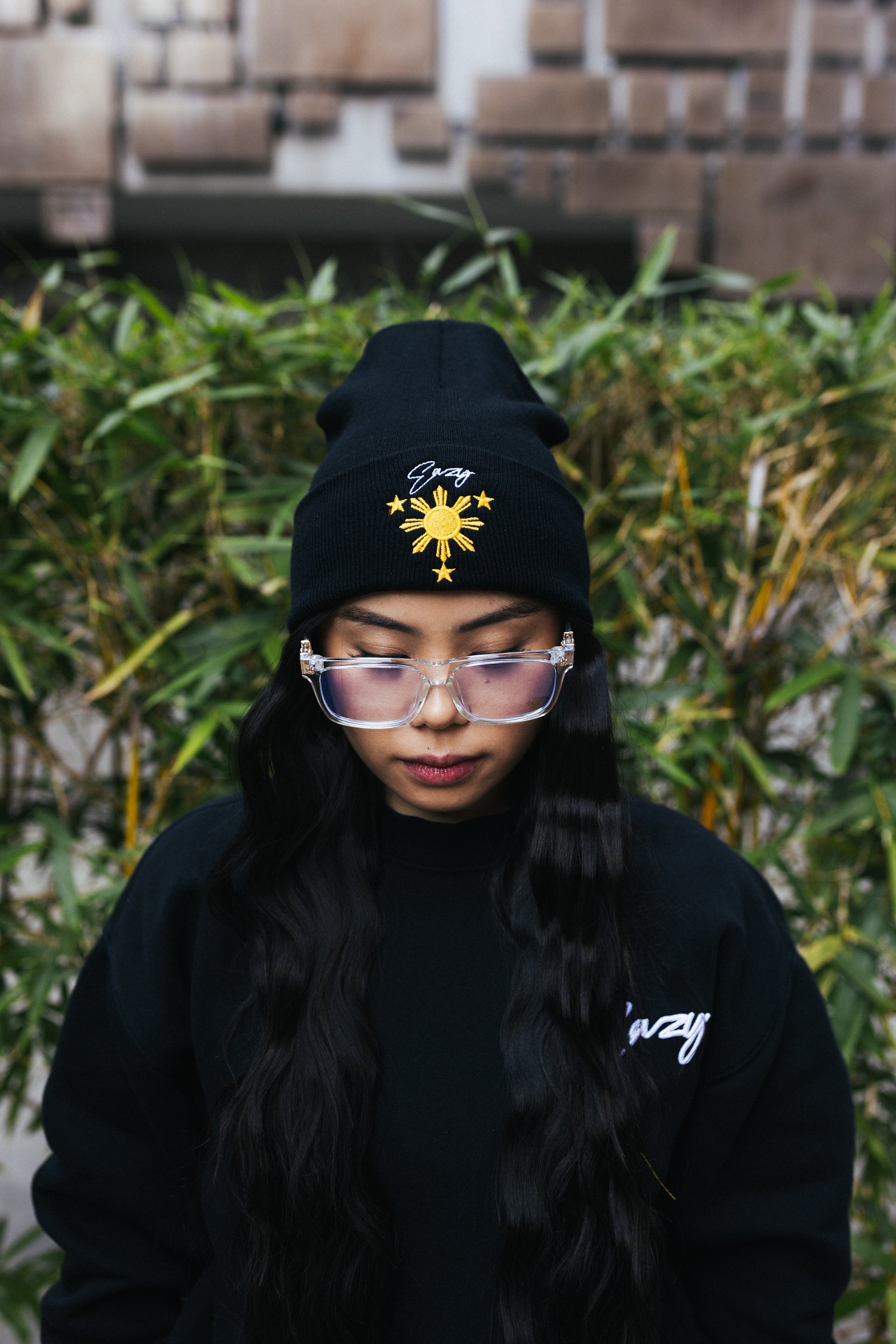 (BLACK) FILIPINO SUN STAR BEANIE