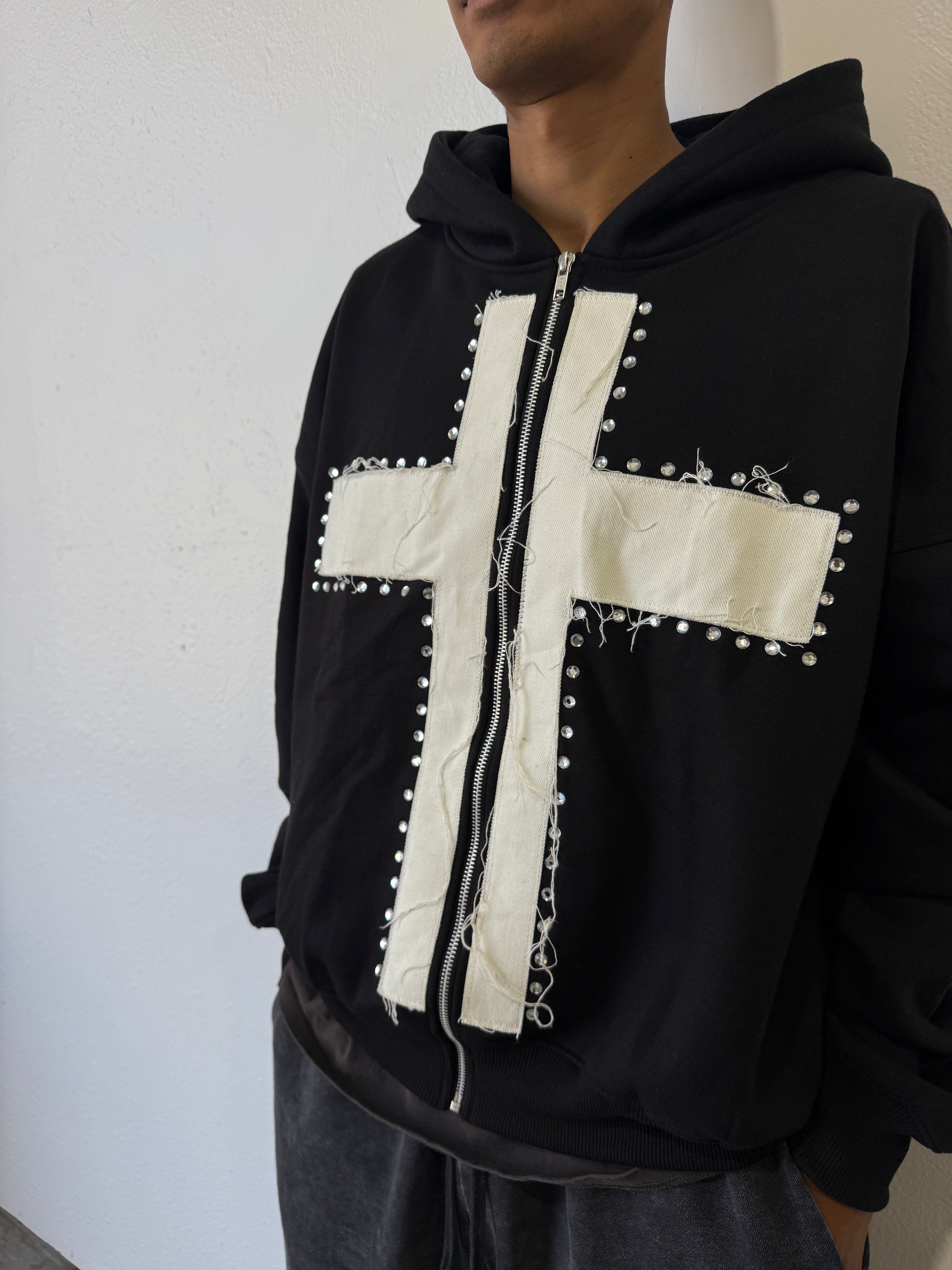 CROSS FAITH HOODIE BLACK