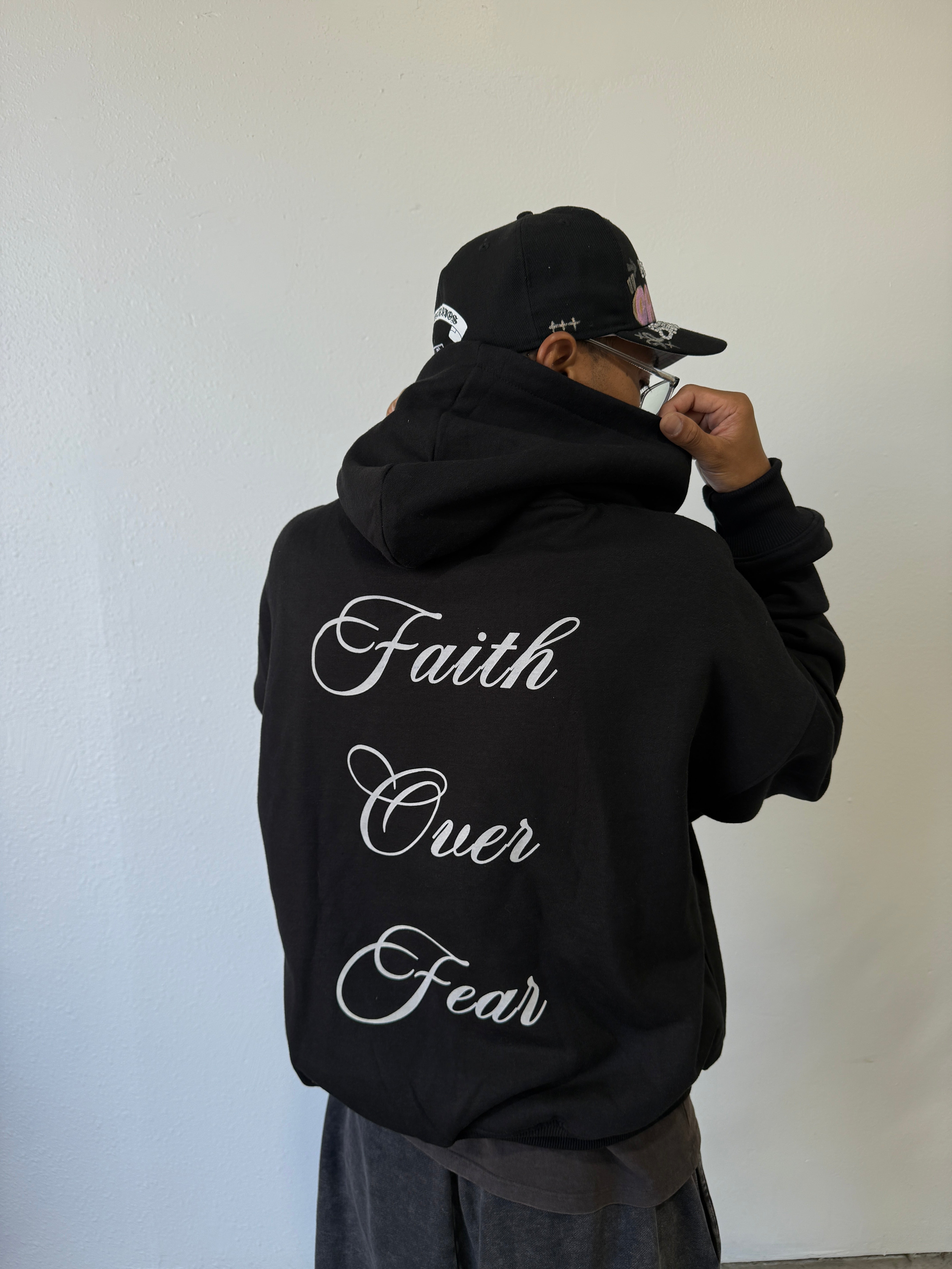 CROSS FAITH HOODIE BLACK