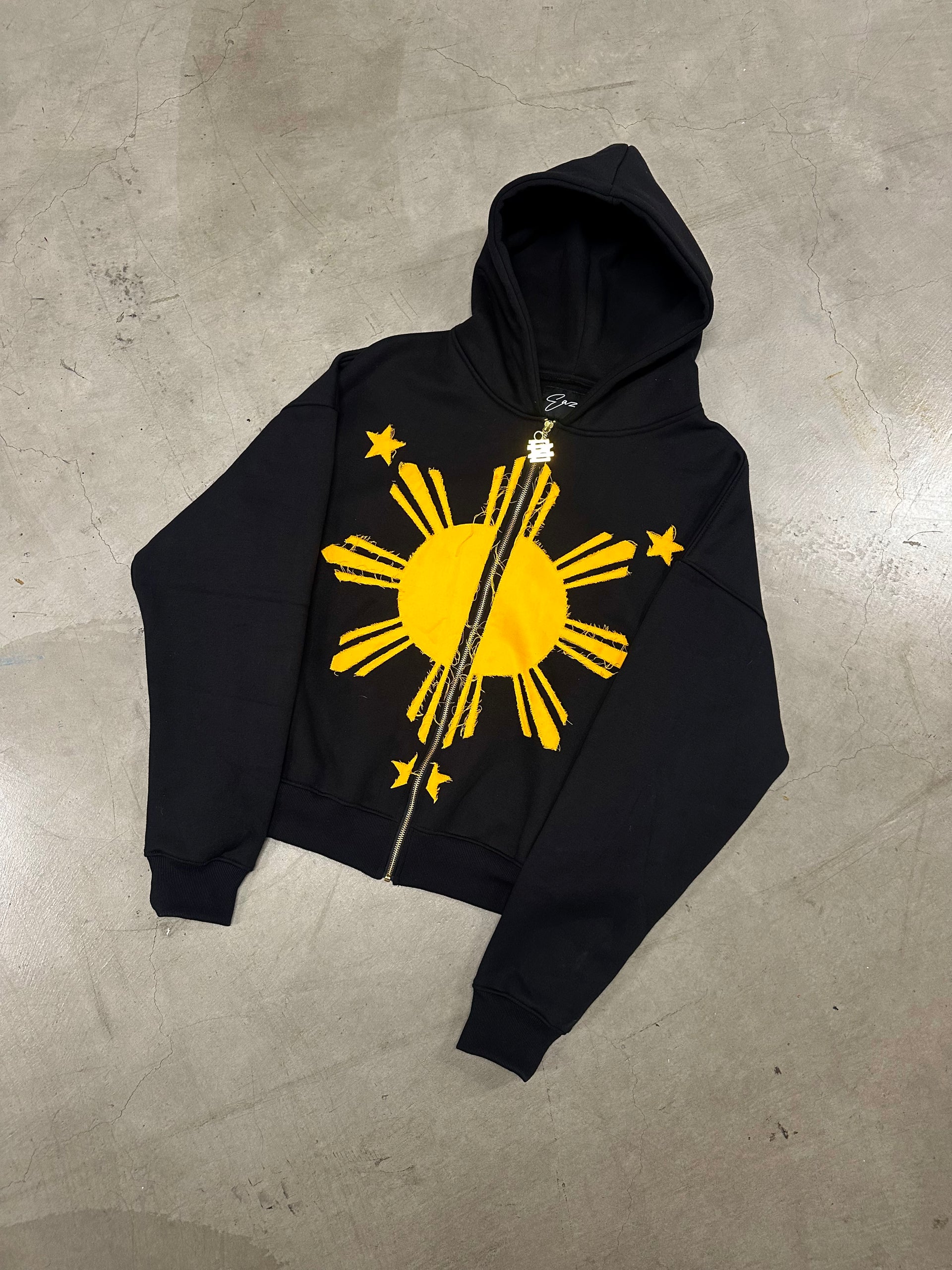 (PRE-ORDER BLACK) FILIPINO SUN DISTRESSED EMBROIDERY HOODIE