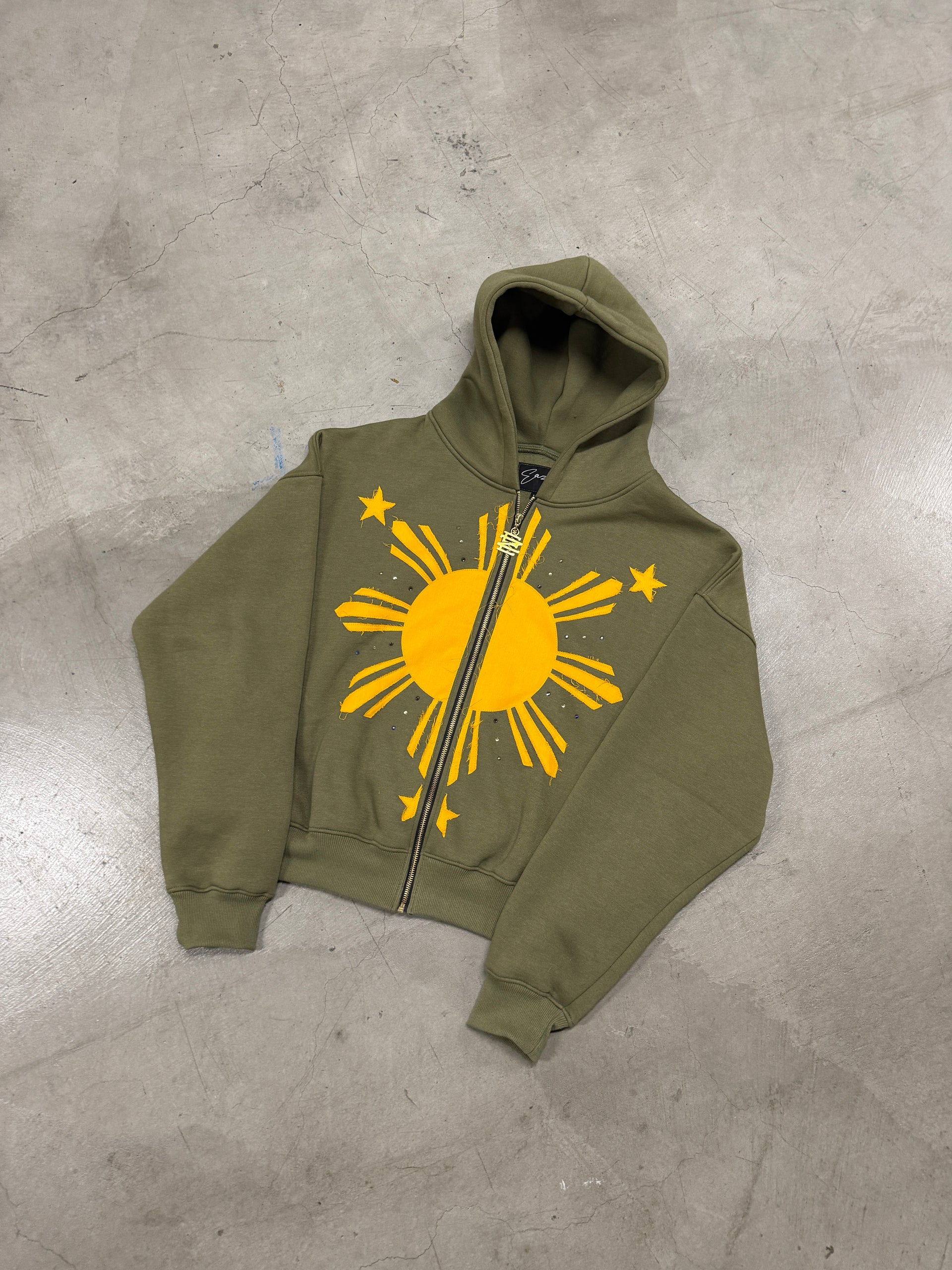 SAGE PANDAN FILIPINO SUN HOODIE