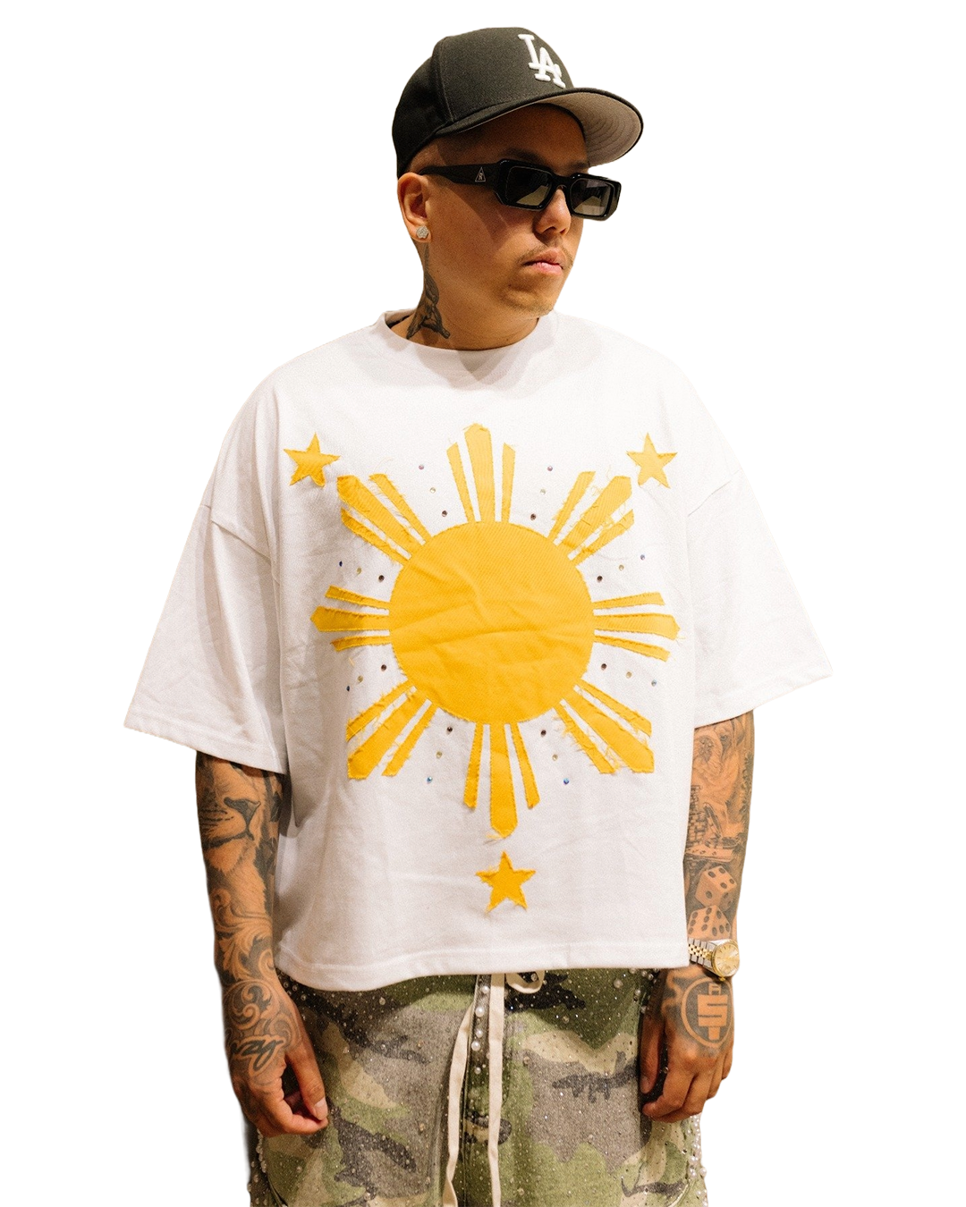 WHITE FILIPINO SUN TEE