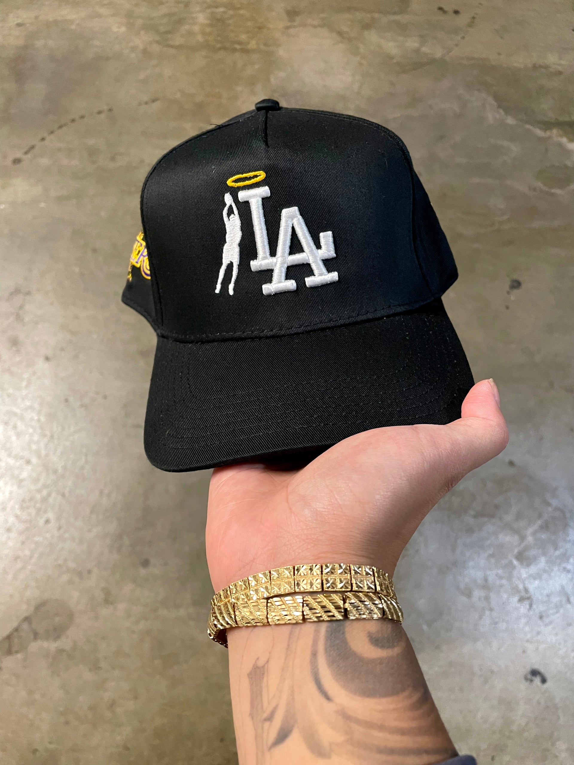 KOBE EAZYLA SNAP (BLACK)